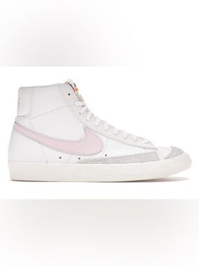Nike Women's blazer mid 77s